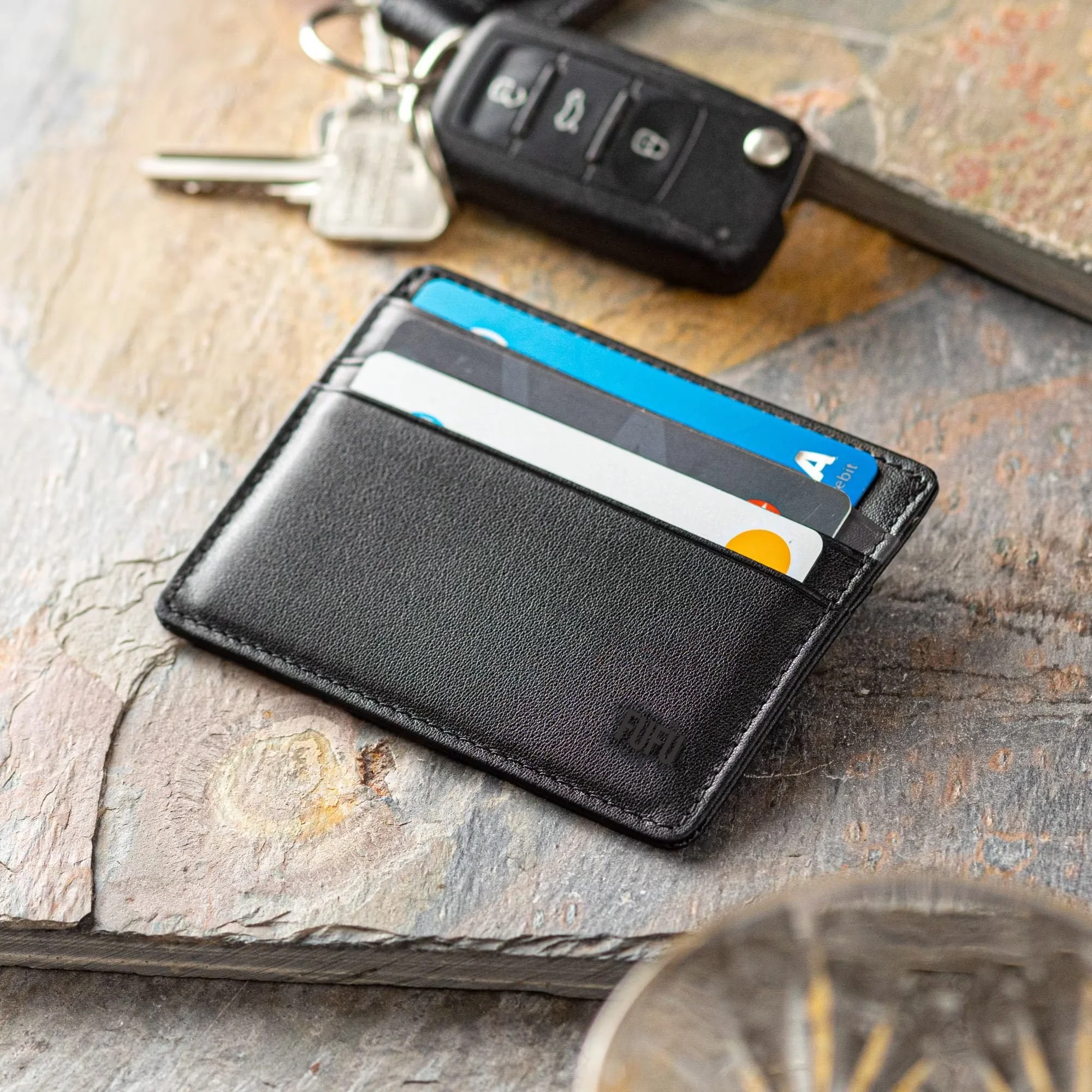 LEATHER CARD WALLET