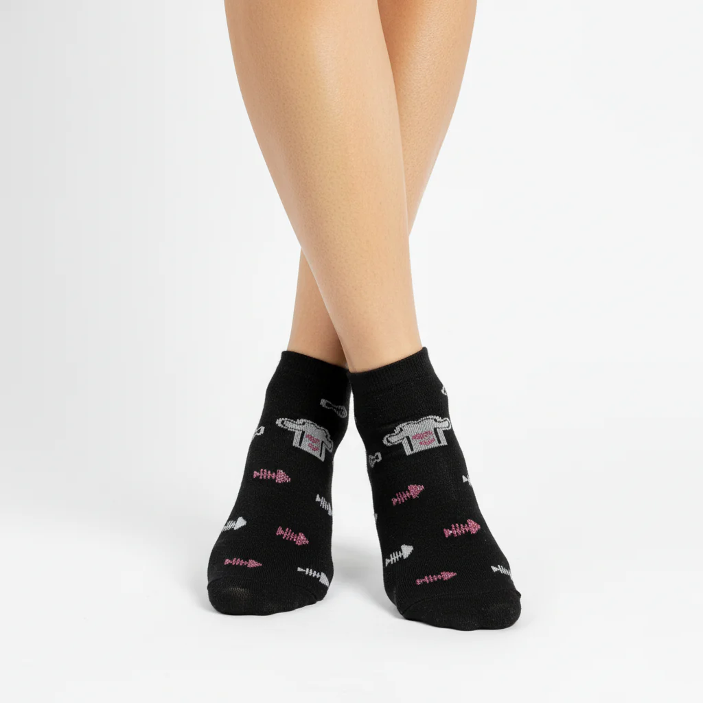 CHEF'S SPECIAL FISHBONE ANKLE SOCKS (BLACK) - Image 2