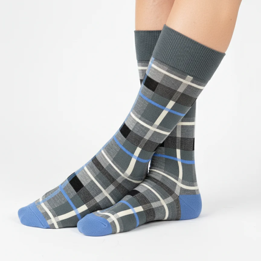 CLASSIC GREY & BLUE PLAID CREW SOCKS