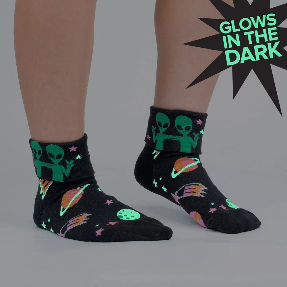 FAR OUT TURN CUFF SOCKS