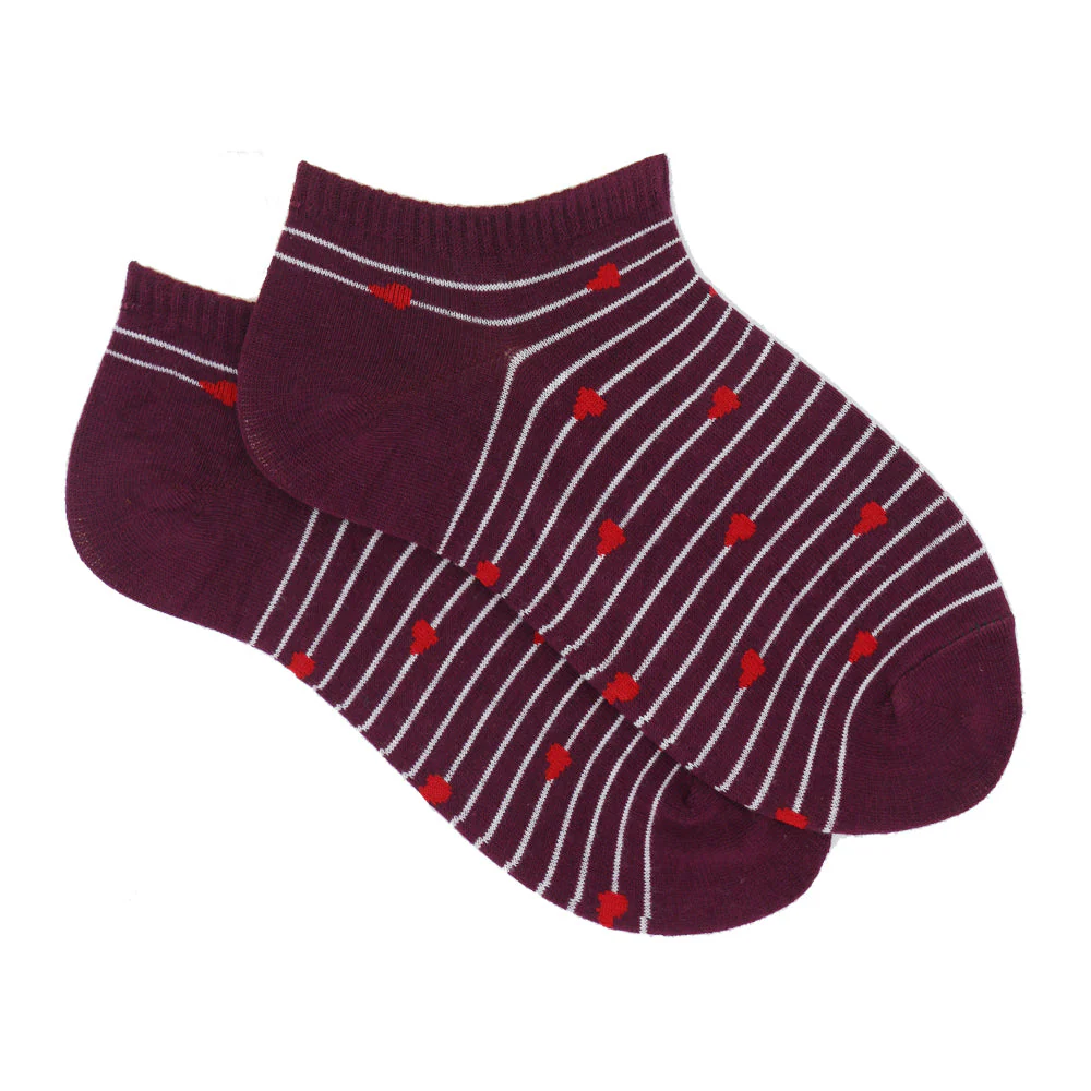 HEARTS ALL OVER ANKLE SOCKS