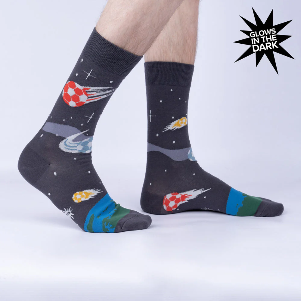 LET'S KICK IT SOCKS