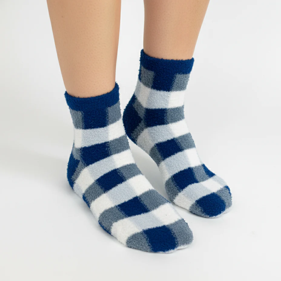 LUMBERJACK PLAID FUZZY WARM SOCKS