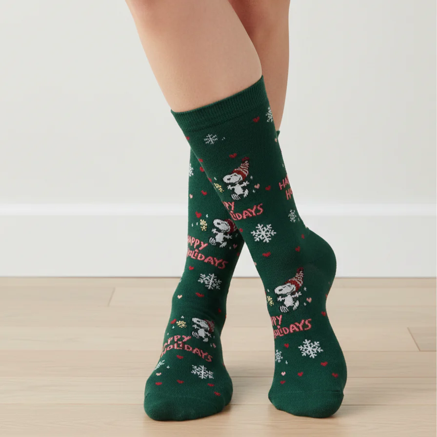 SNOOPY "HAPPY HOLIDAYS" FOREST GREEN SOCKS - Image 2