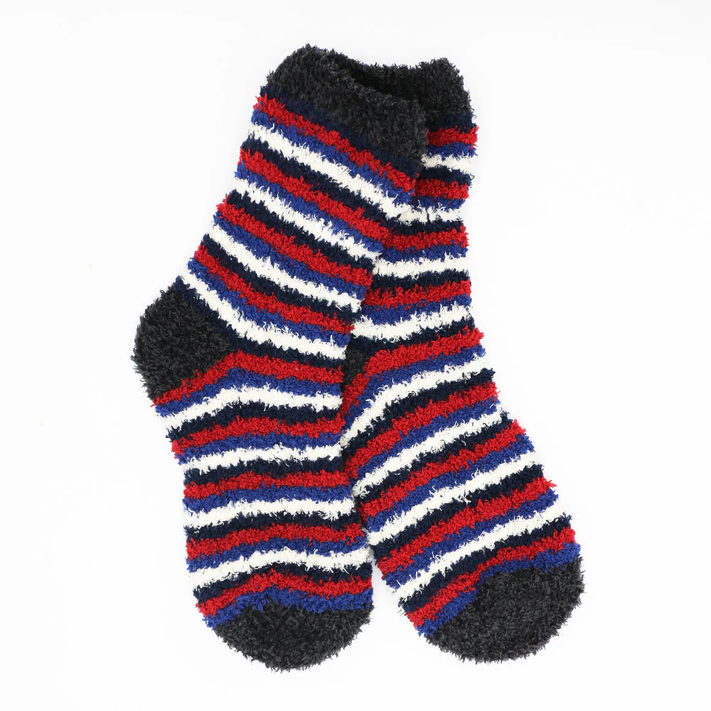 STRIKING STRIDES COZY WARM SOCKS