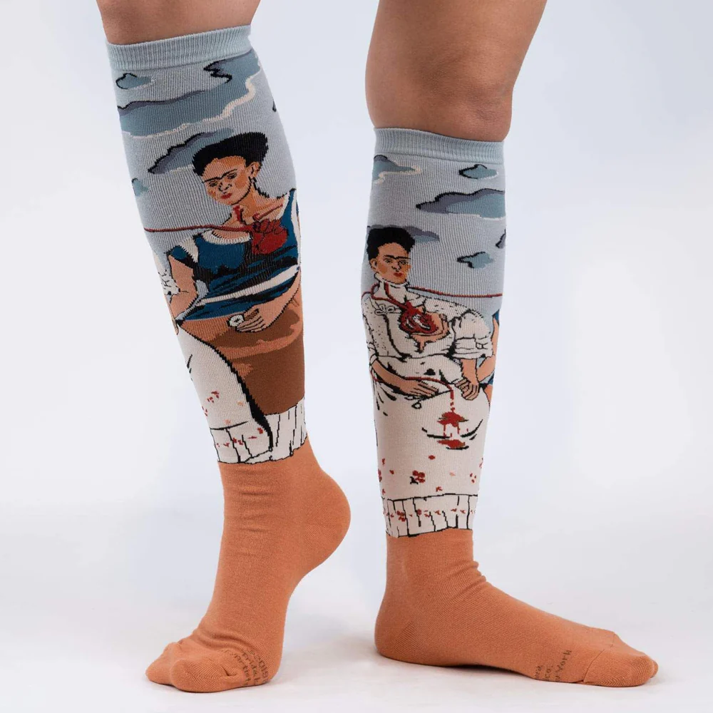 THE TWO FRIDAS KNEE HIGH SOCKS